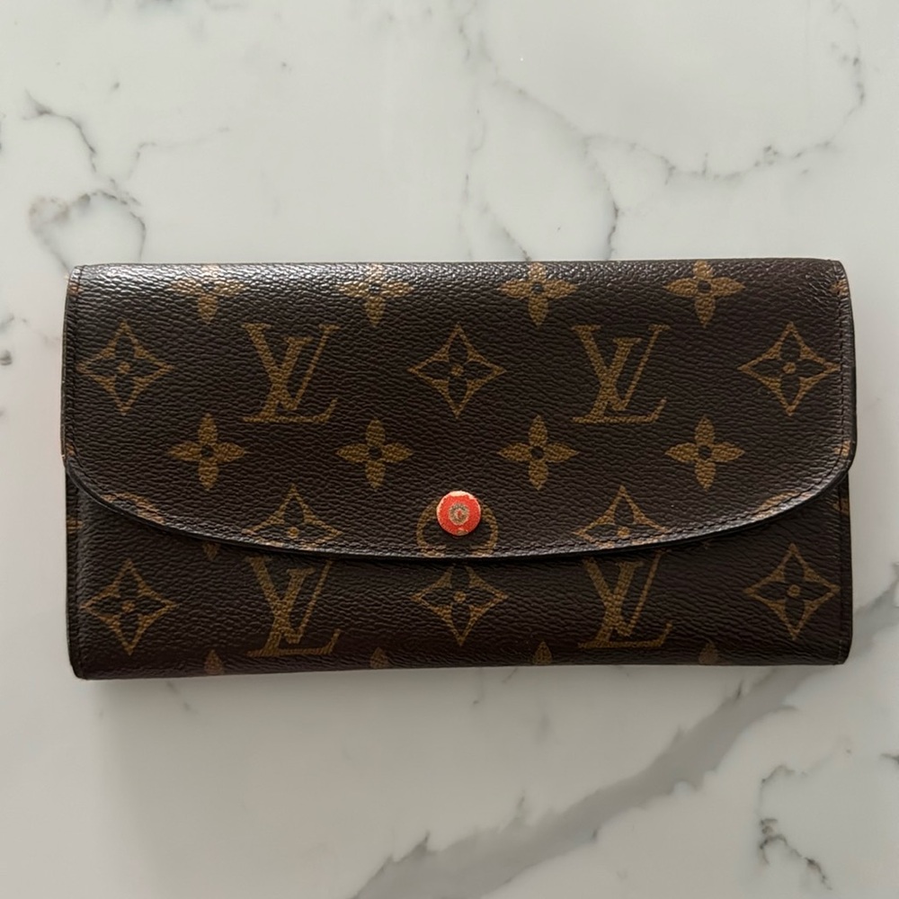 Louis Vuitton Emilie Wallet